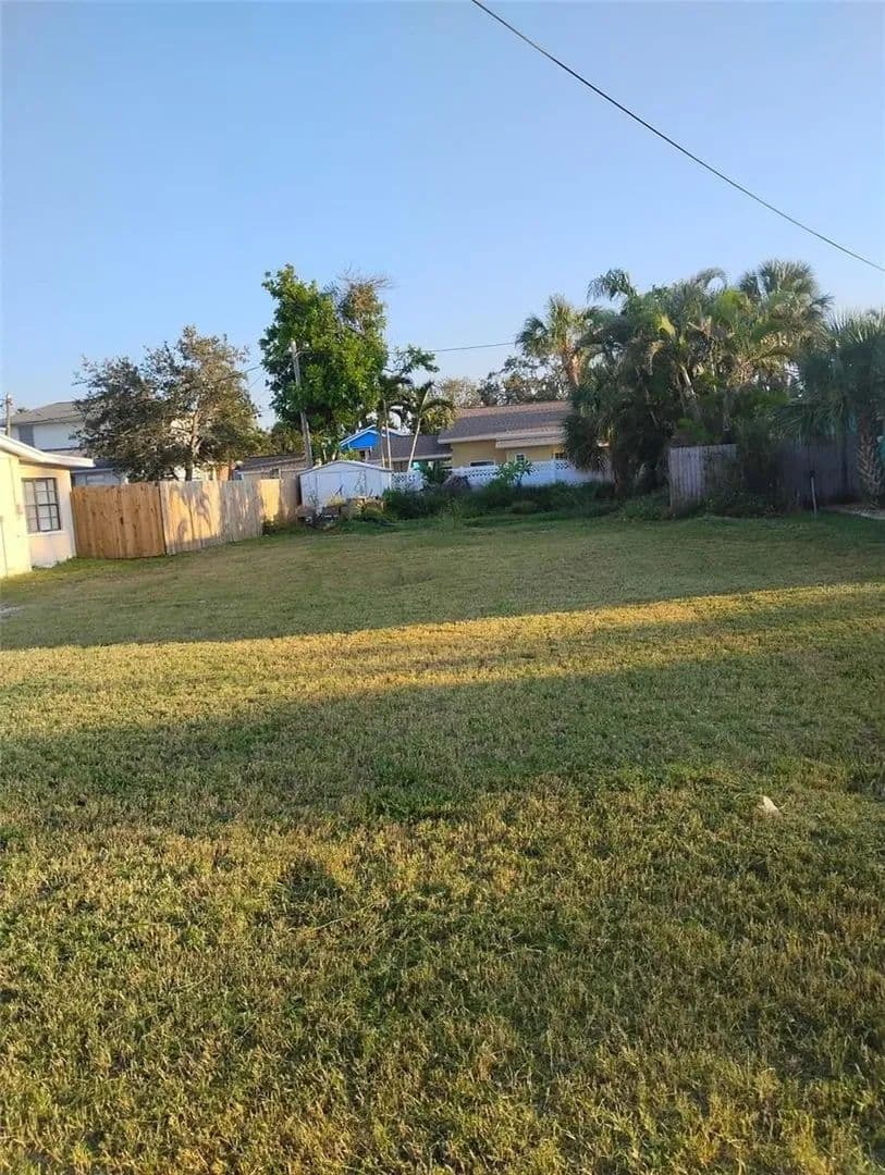 Lots & Land-Other in INDIAN ROCKS BEACH