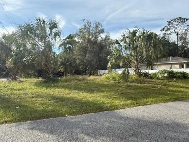 Vacant Land in Deland