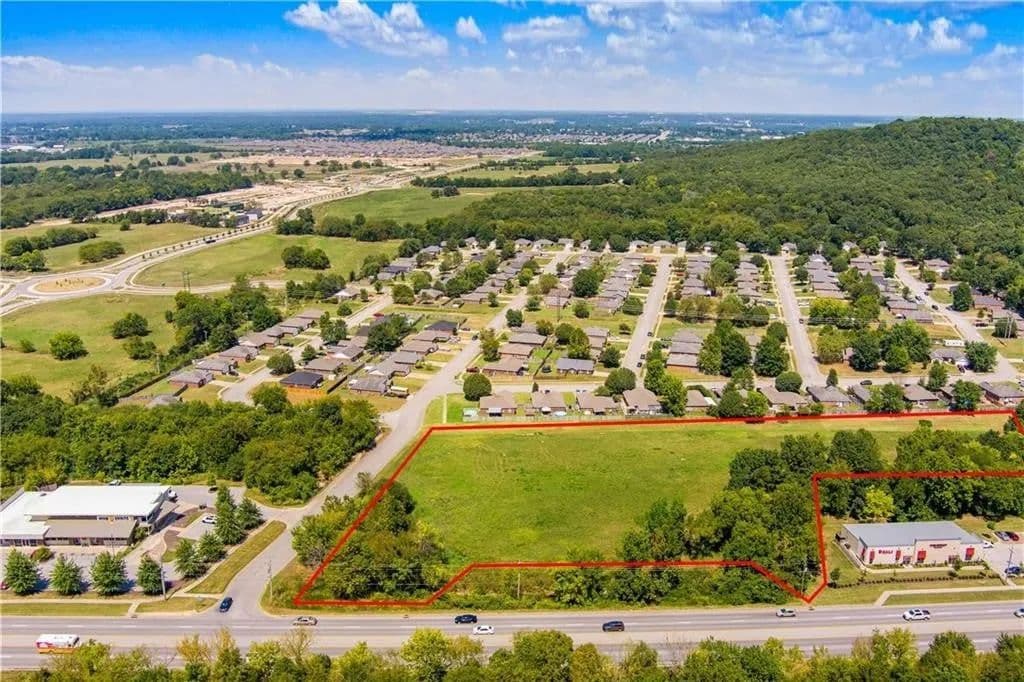 Lots & Land-Other in Fayetteville - Fayetteville, Arkansas, 72704