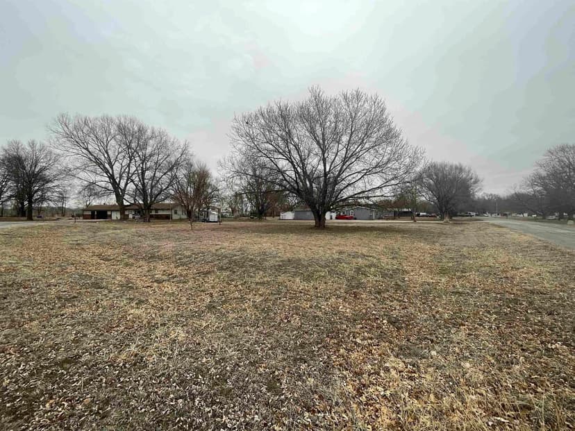 Property from Lot 8 Blk B L.R. Stevens Add - KW