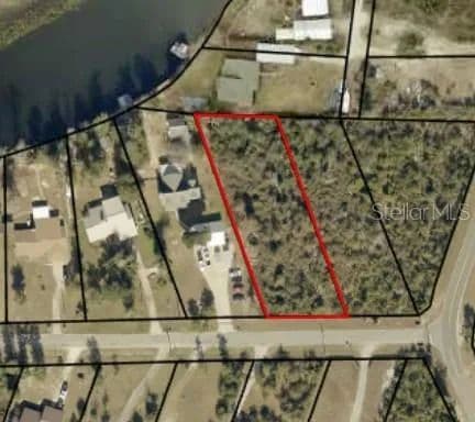 0.73 Acres of Land for Sale in YOUNGSTOWN, FL - Youngstown, Florida, 32466