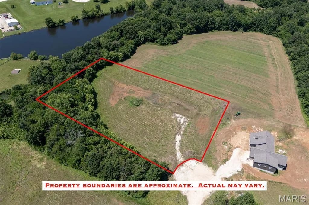 Vacant Land in Wright City - Wright City, Missouri, 63390