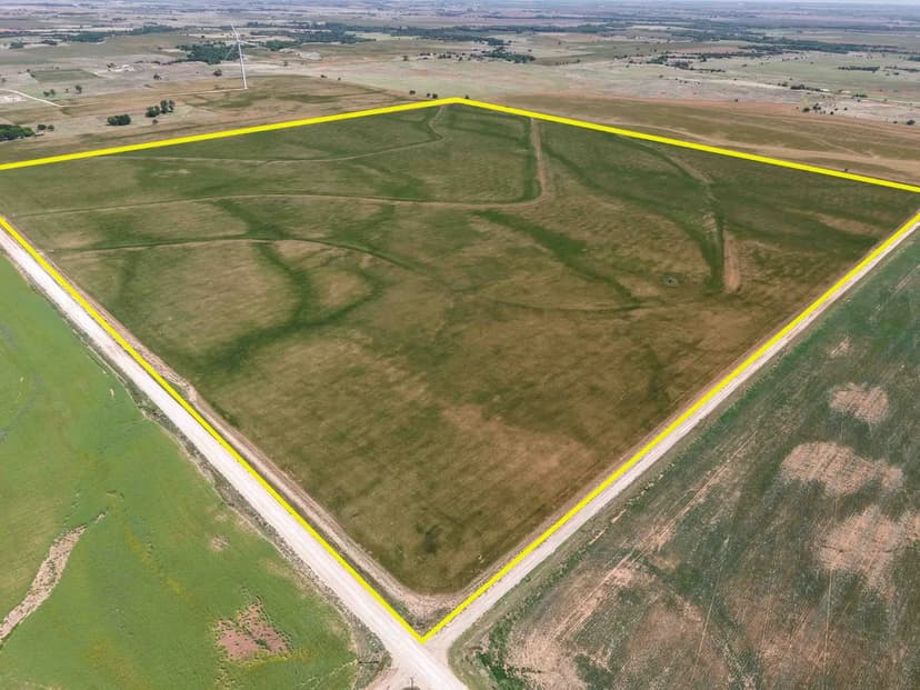 160± Acres Cropland, Class 1 & 2 Soils & More! 
