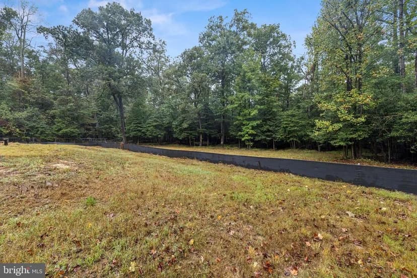 Property from OLD INDIAN HEAD ROAD - KW