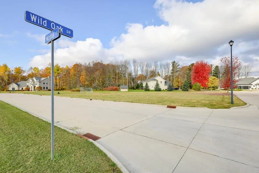 Property from Lt27 Mosie Ct - KW