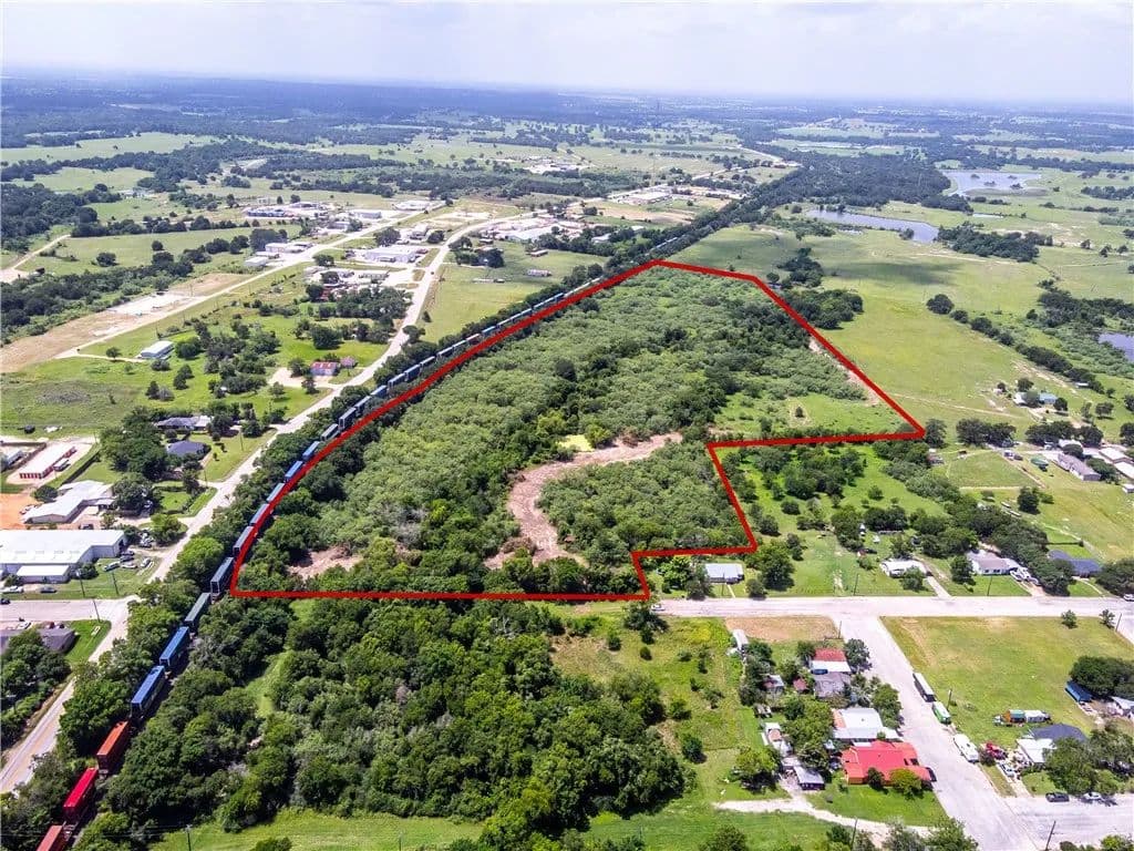 Vacant Land in Giddings - Giddings, Texas, 78942