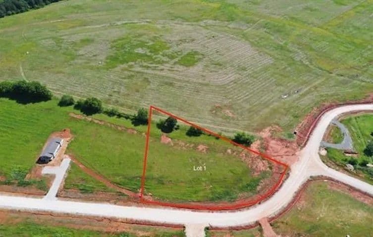 1.62 Acres of Land for Sale in Winona, TX - Winona, Texas, 75792