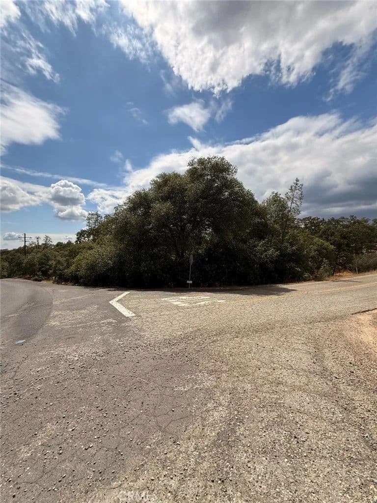 Property from 10357 Tulipan - KW - Coulterville, California, 95311