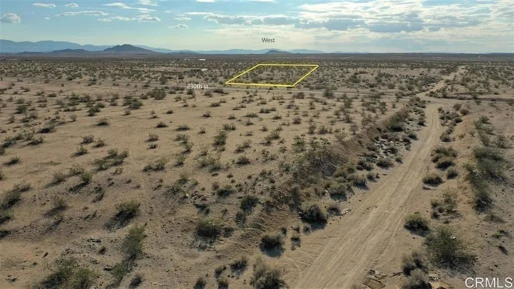 Lots & Land-Other in Lancaster - Lancaster, California, 93535
