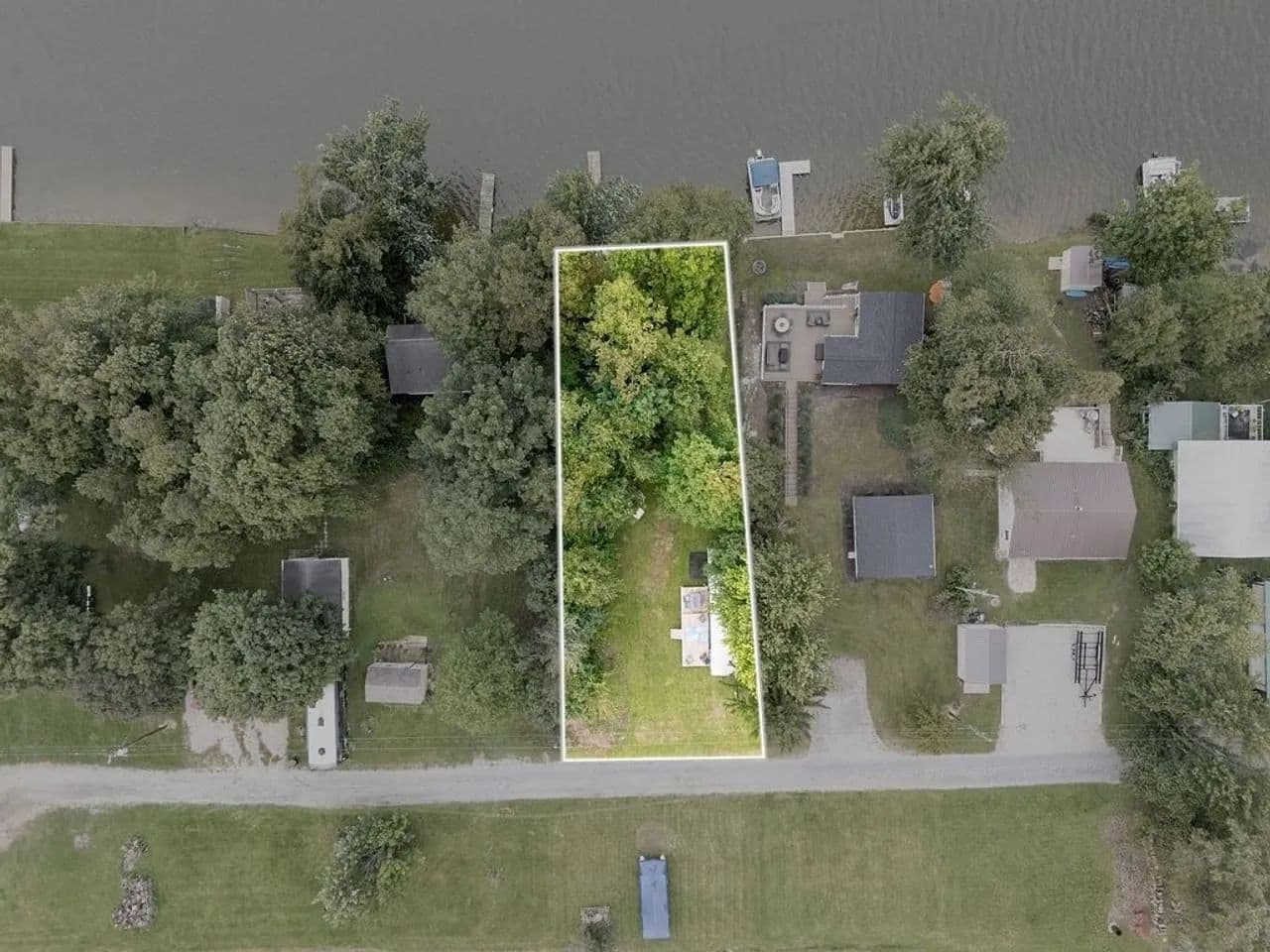 Lake Front Property Hillsdale County MI - Hudson, Michigan, 49247