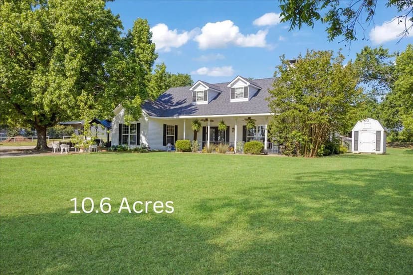 17843 Bridgeview Road, Madill - 10.6 Acres