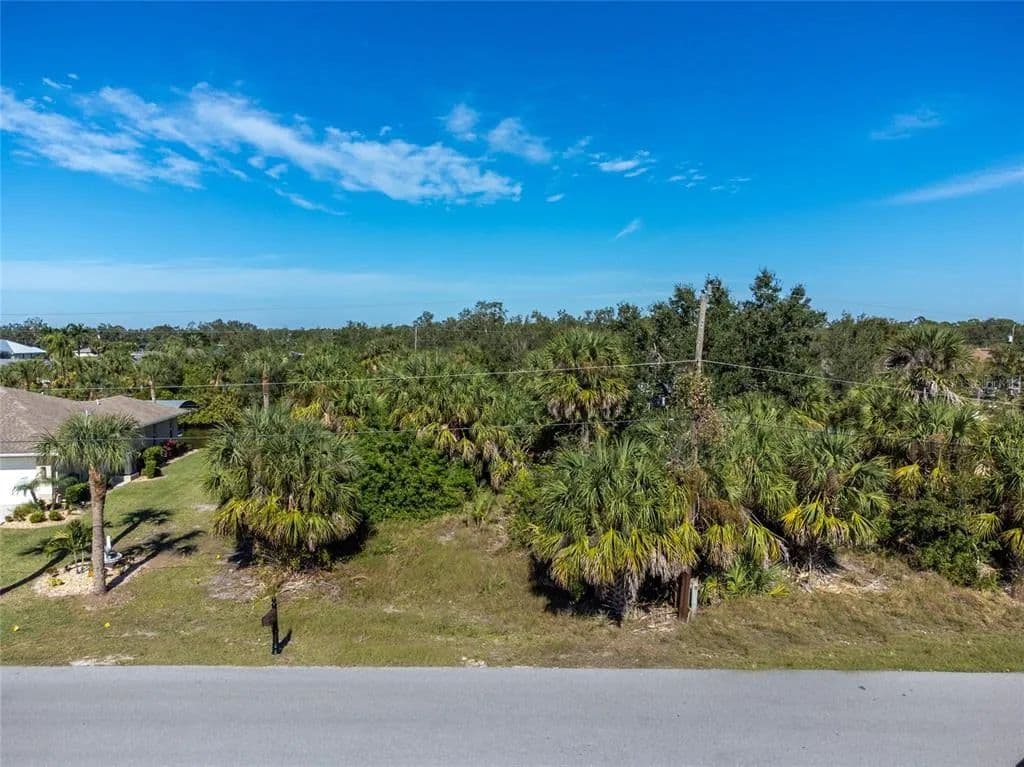 Vacant Land in Port Charlotte - Port Charlotte, Florida, 33948