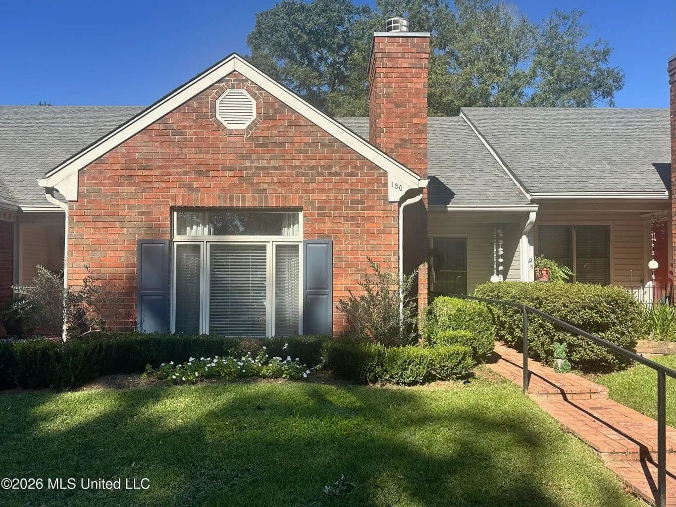 Updated One Level Townhouse with Private Patio in McComb MS - Mccomb, Mississippi, 39648