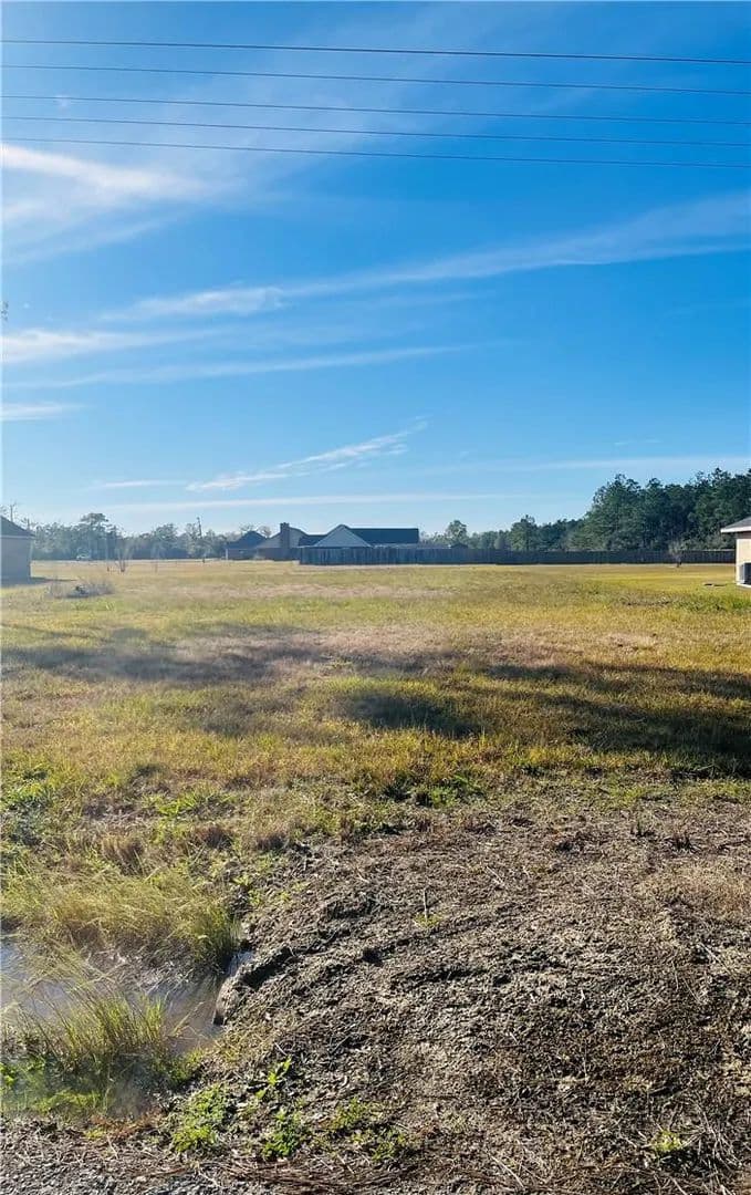 Land -Single Family Acreage in Sulphur - Sulphur, Louisiana, 70663