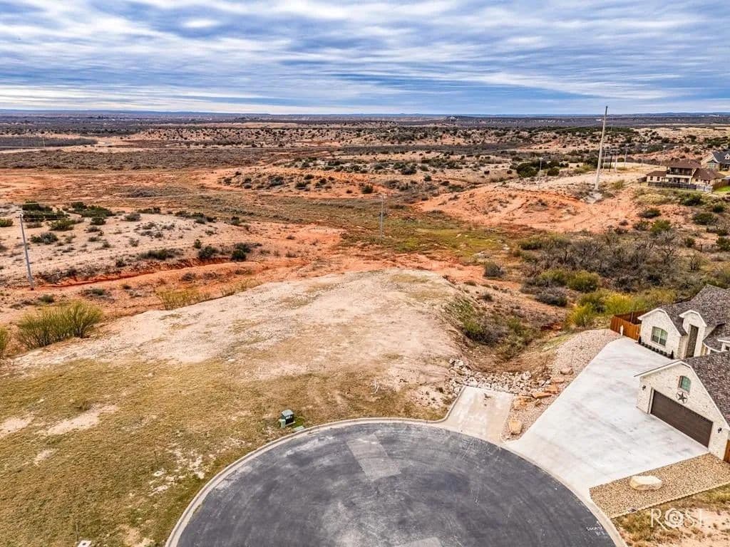 Lots & Land-Other in San Angelo - San Angelo, Texas, 76904