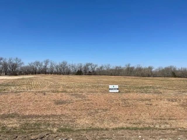 Property from Lot 6 Blk F Ph2 Cedar Ranch Estates - KW