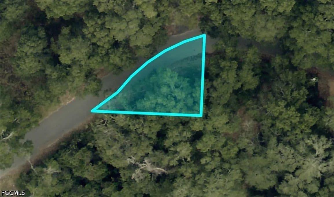 Property from 7722 Elrod Road - KW - Milton, Florida, 32583
