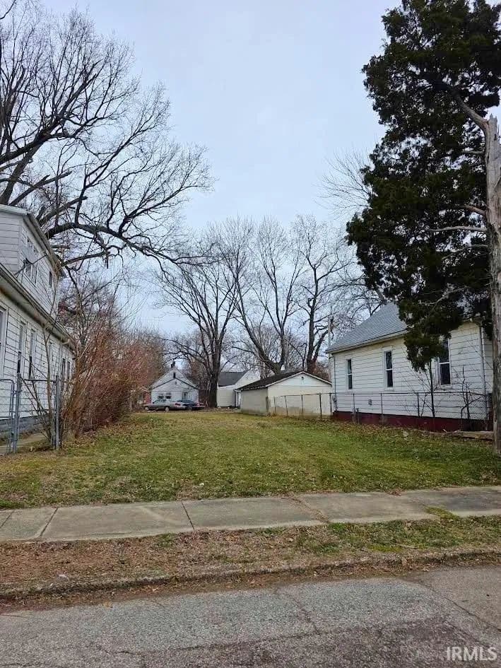 Vacant Land in Evansville - Evansville, Indiana, 47713