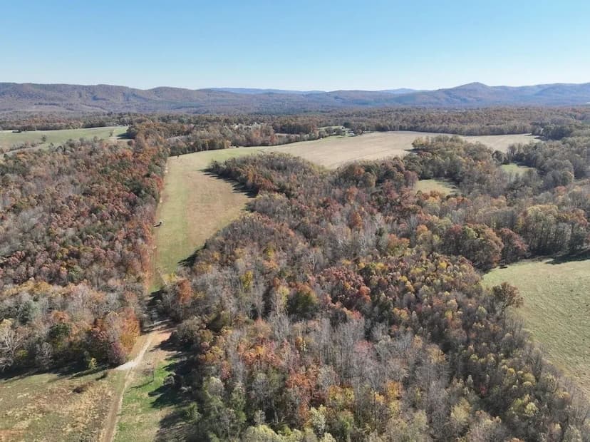 33.4 acres of residential or recreational land in Franklin County, VA!