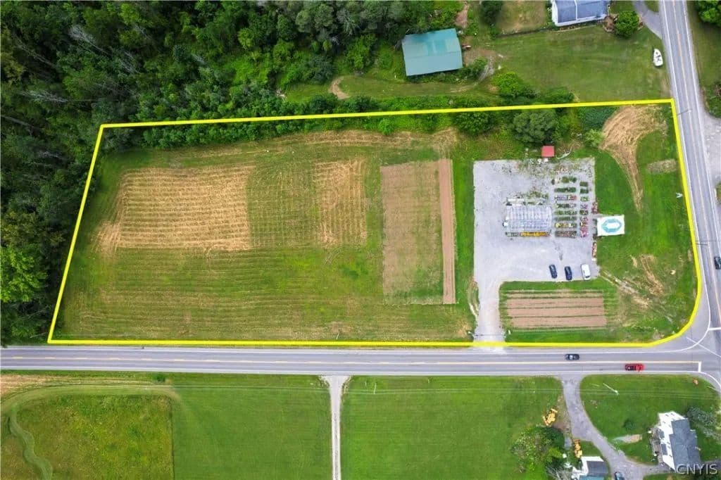 Land -Single Family Acreage in East Syracuse - East Syracuse, New York, 13057