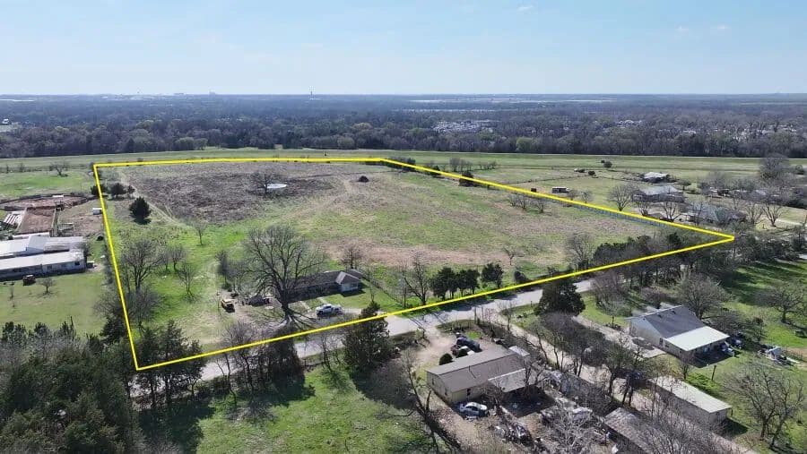 Vacant Land (10+ Acres) in Dallas - Dallas, Texas, 75253