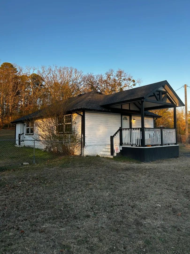 1 Acre with a Home in Polk County, AR 