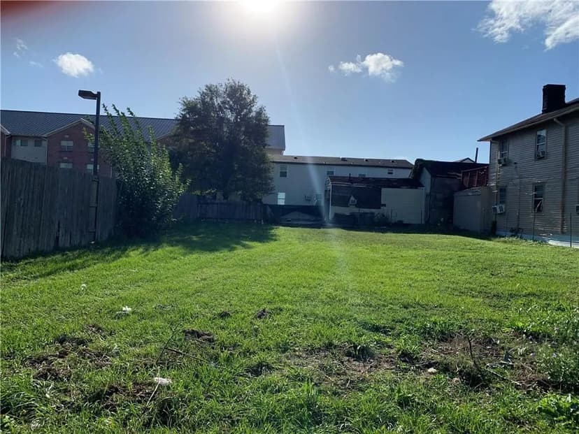 Property from 1230 S ROBERTSON Street - KW