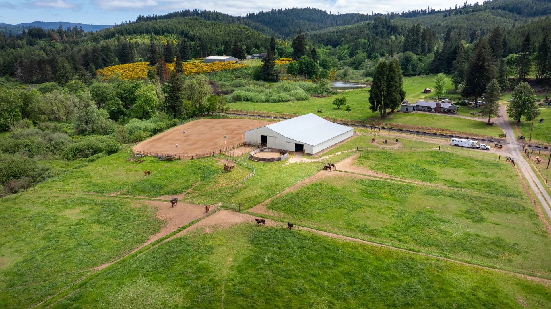 Pass Creek Ranch - Drain, Oregon, 97435