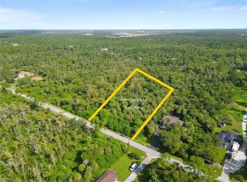 Vacant Land in Naples