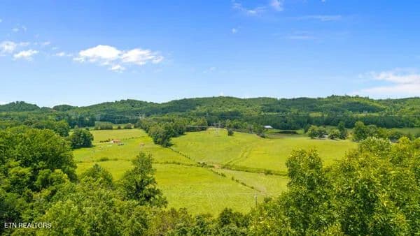 15.33 Acres of Land for Sale in Philadelphia, TN - Philadelphia, Tennessee, 37846