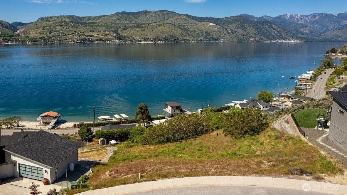 Lots & Land-Other in Chelan - Chelan, Washington, 98816