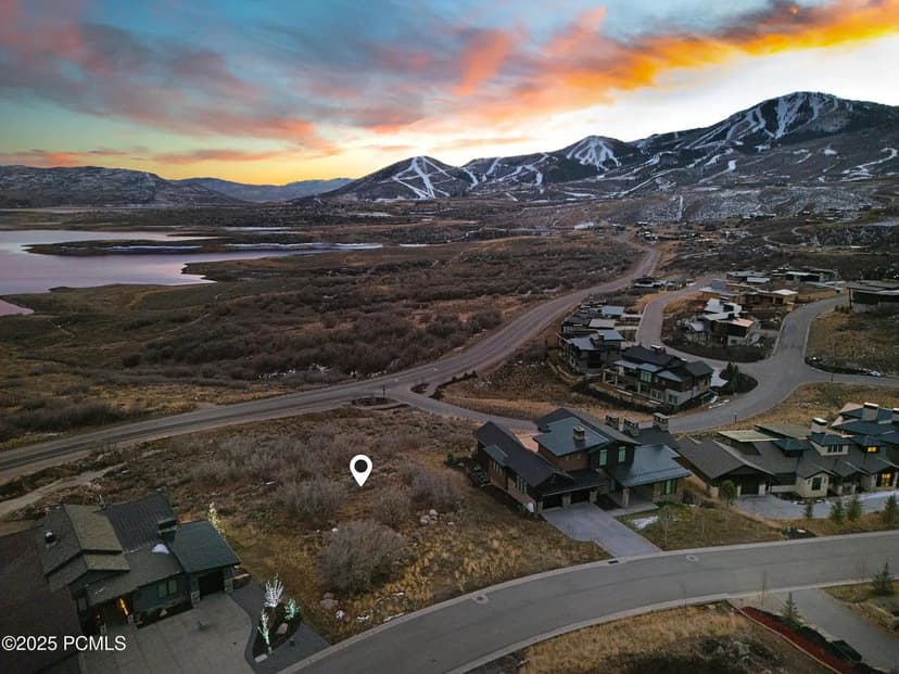 Property from 12032 N Gemini Way #172 - KW