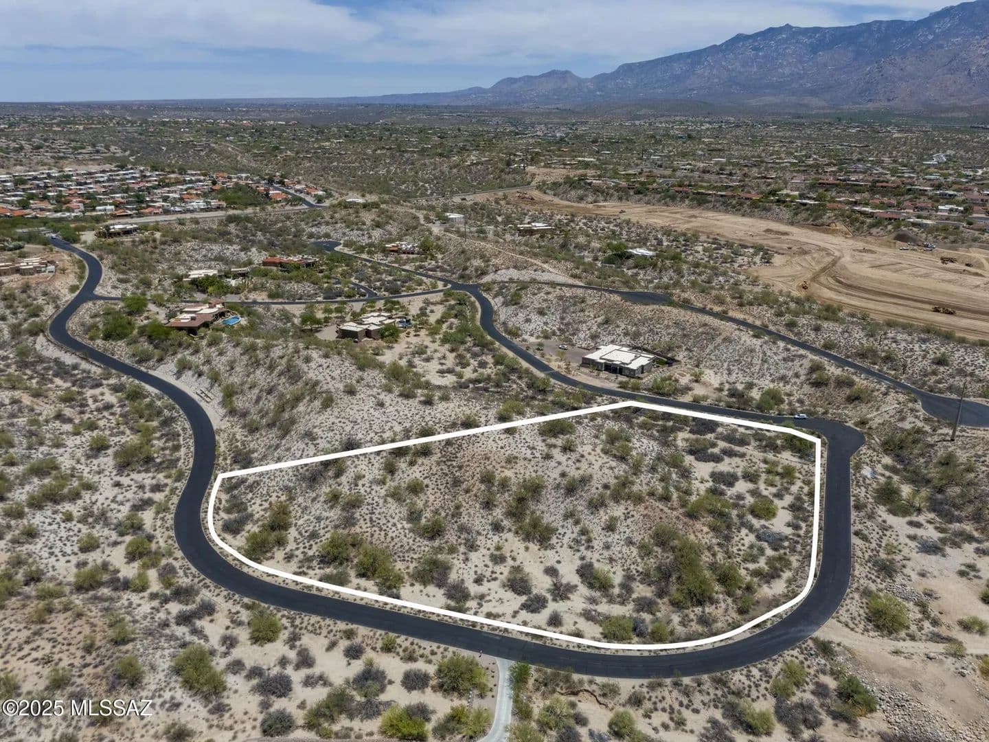 3.31 Acres of Land for Sale in Oro Valley, AZ - Oro Valley, Arizona, 85737