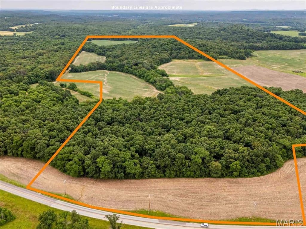 Property from 14925 Highway UU - KW - Bowling Green, Missouri, 63334
