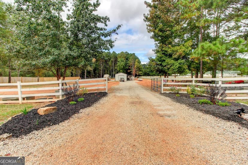 Property from 196 Jim McMichael Road - KW