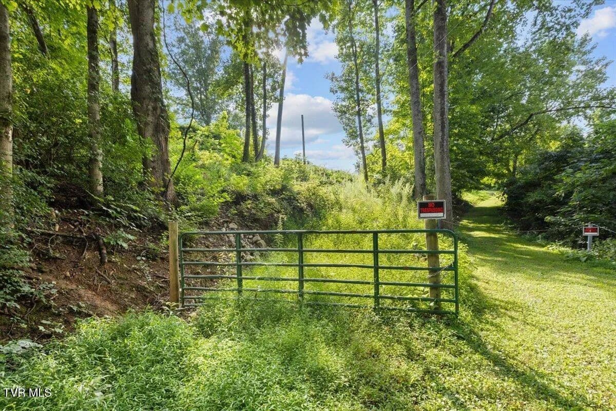 Vacant Land in Bristol - Bristol, Virginia, 24201