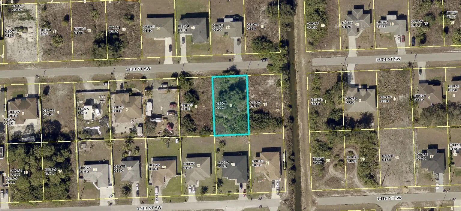 Lots & Land-Other in Lehigh - Lehigh, Florida, 33976