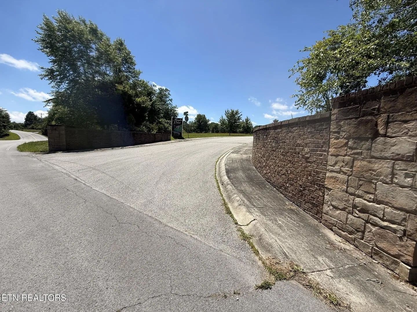 Lots & Land-Other in Crossville - Crossville, Tennessee, 38555