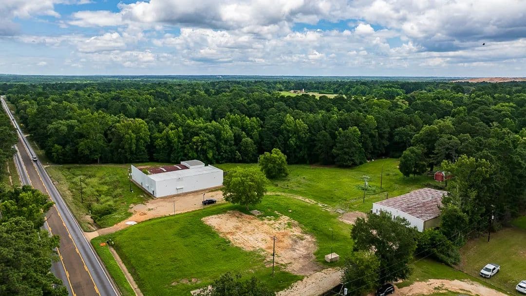 Commercial Redevelopment - 12.5± Acres & 14,478± SF Improvements - Kilgore, Texas, 75662