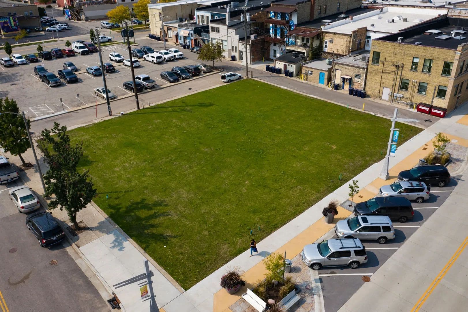 Land -Retail in Janesville - Janesville, Wisconsin, 53548