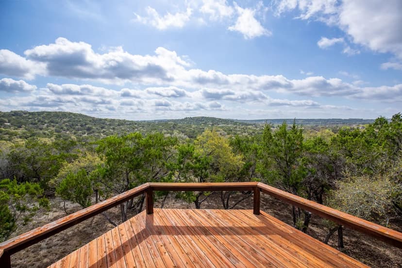 Bulverde Hill Country Retreat