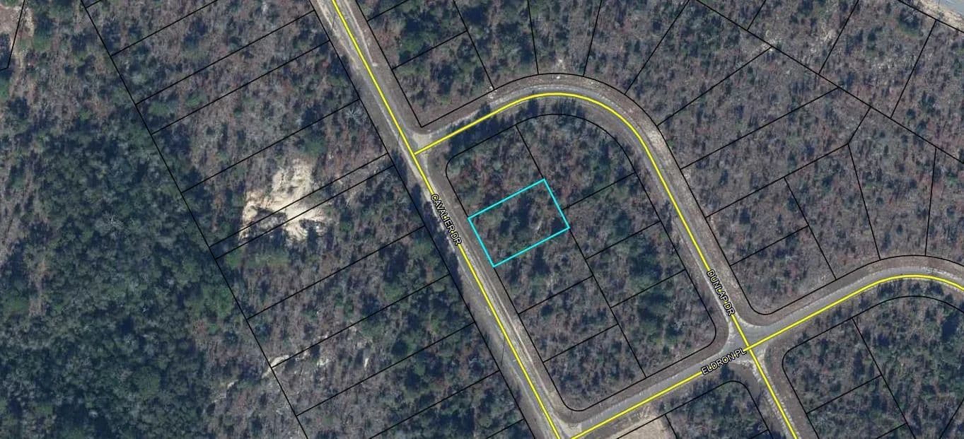 0.23 Acres of Land for Sale in Chipley, FL - Chipley, Florida, 32428