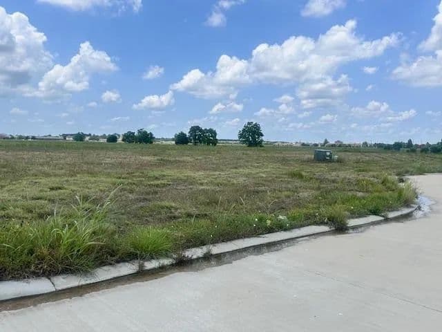 Lots & Land-Other in Beaumont - Beaumont, Texas, 77706