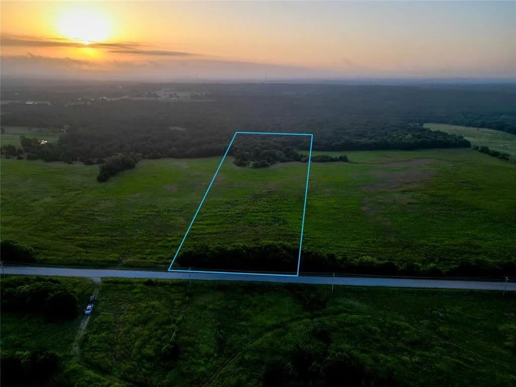10.7 Acres of Land for Sale in Wanette, OK - Wanette, Oklahoma, 74878