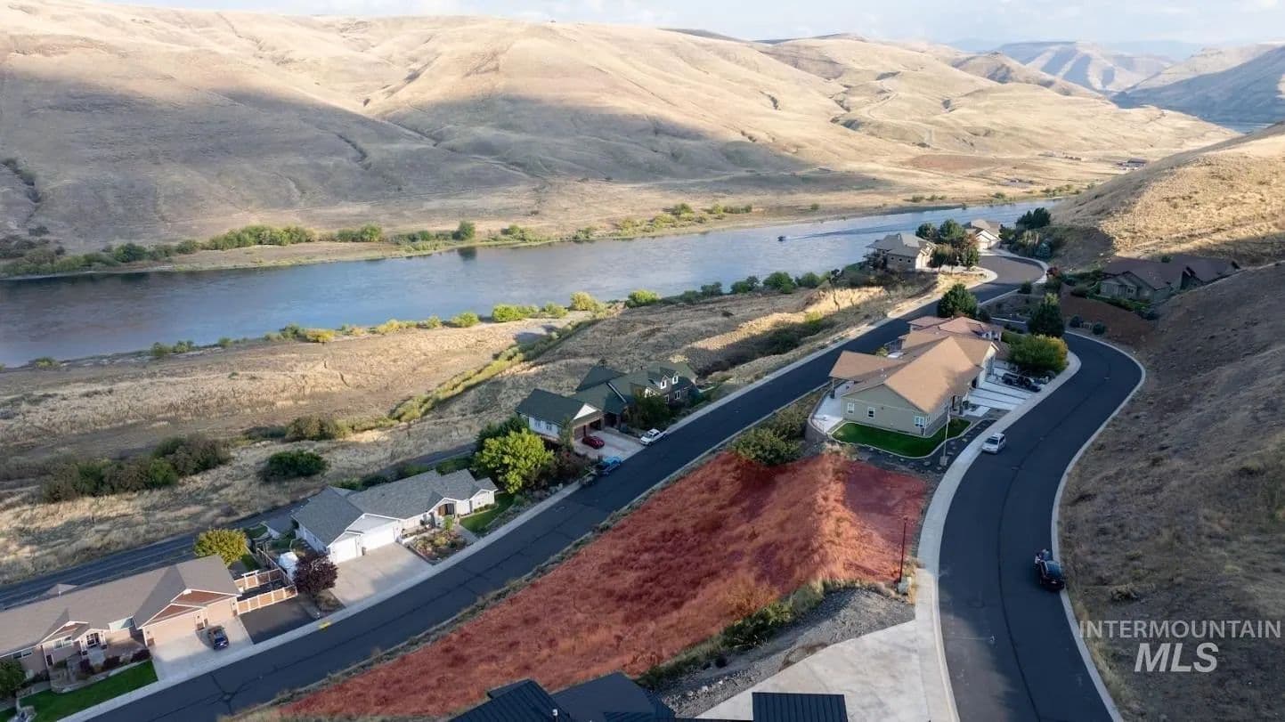 Lots & Land-Other in Asotin - Asotin, Washington, 99402