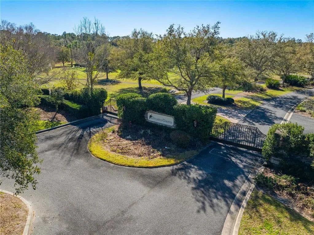 Vacant Land in Newberry - Newberry, Florida, 32669