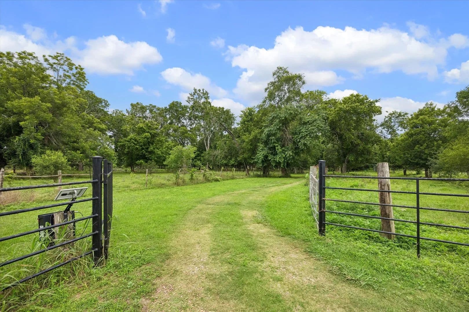 34.13 Acres of Land for Sale in Pattison, Texas - Pattison, Texas, 77423