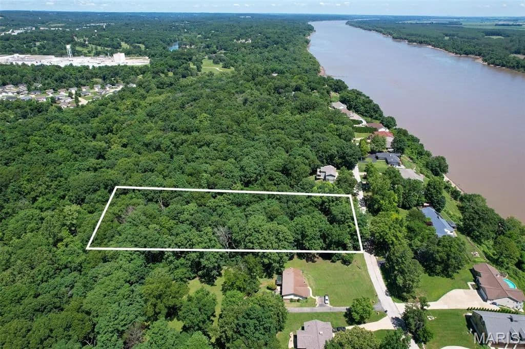 Property from 0 Dunklin Drive - KW - Herculaneum, Missouri, 63048