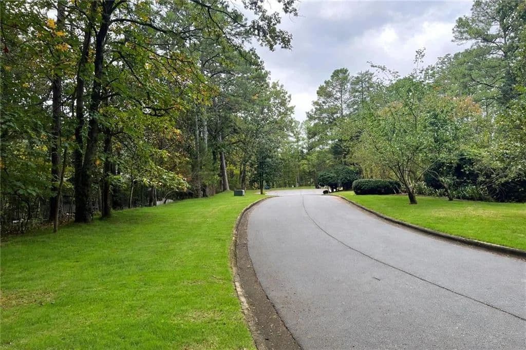 Vacant Land in Johns Creek - Johns Creek, Georgia, 30022