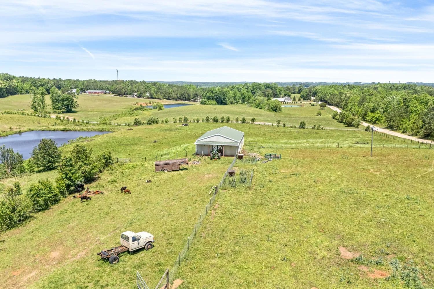 Barndo Near I-85 - Valley, Alabama, 36854